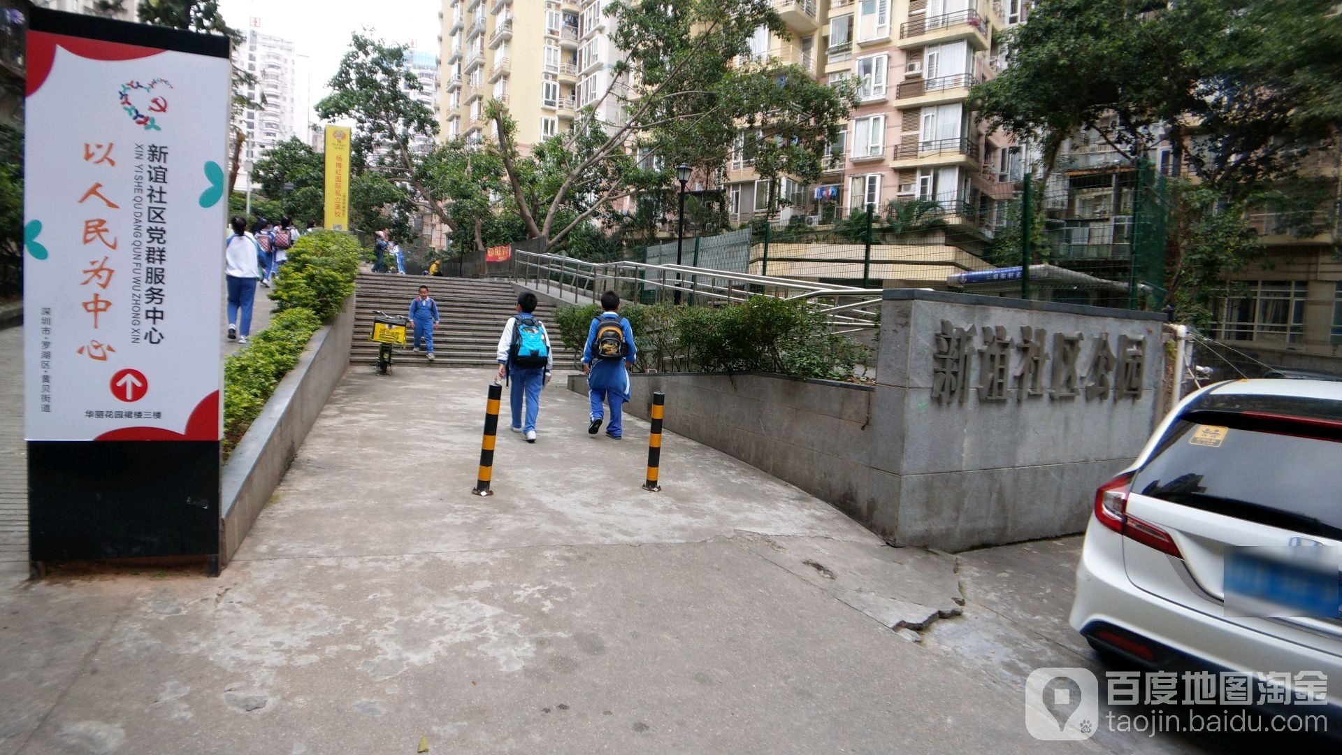 深圳市罗湖区凤凰街凤凰小区南侧