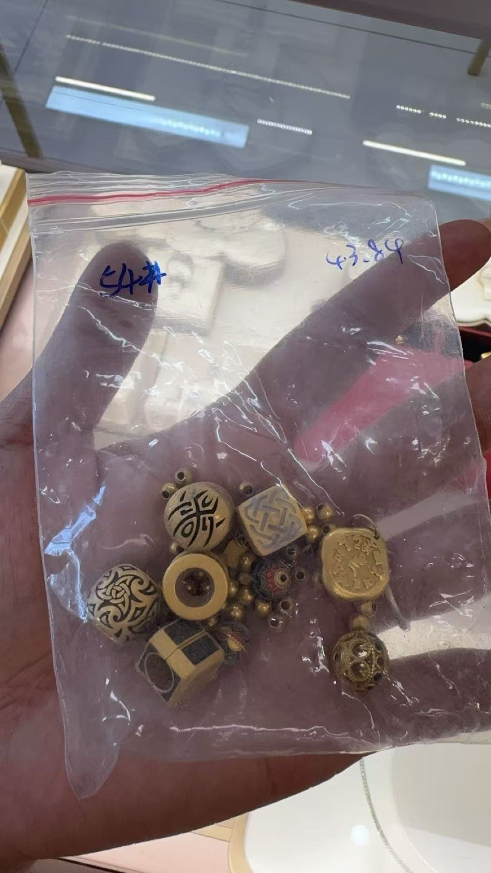 换氏珠宝(南宁店)金包银黄金回收