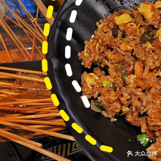 涮一把地摊串串·余火锅鸡(城建新村步行街店)