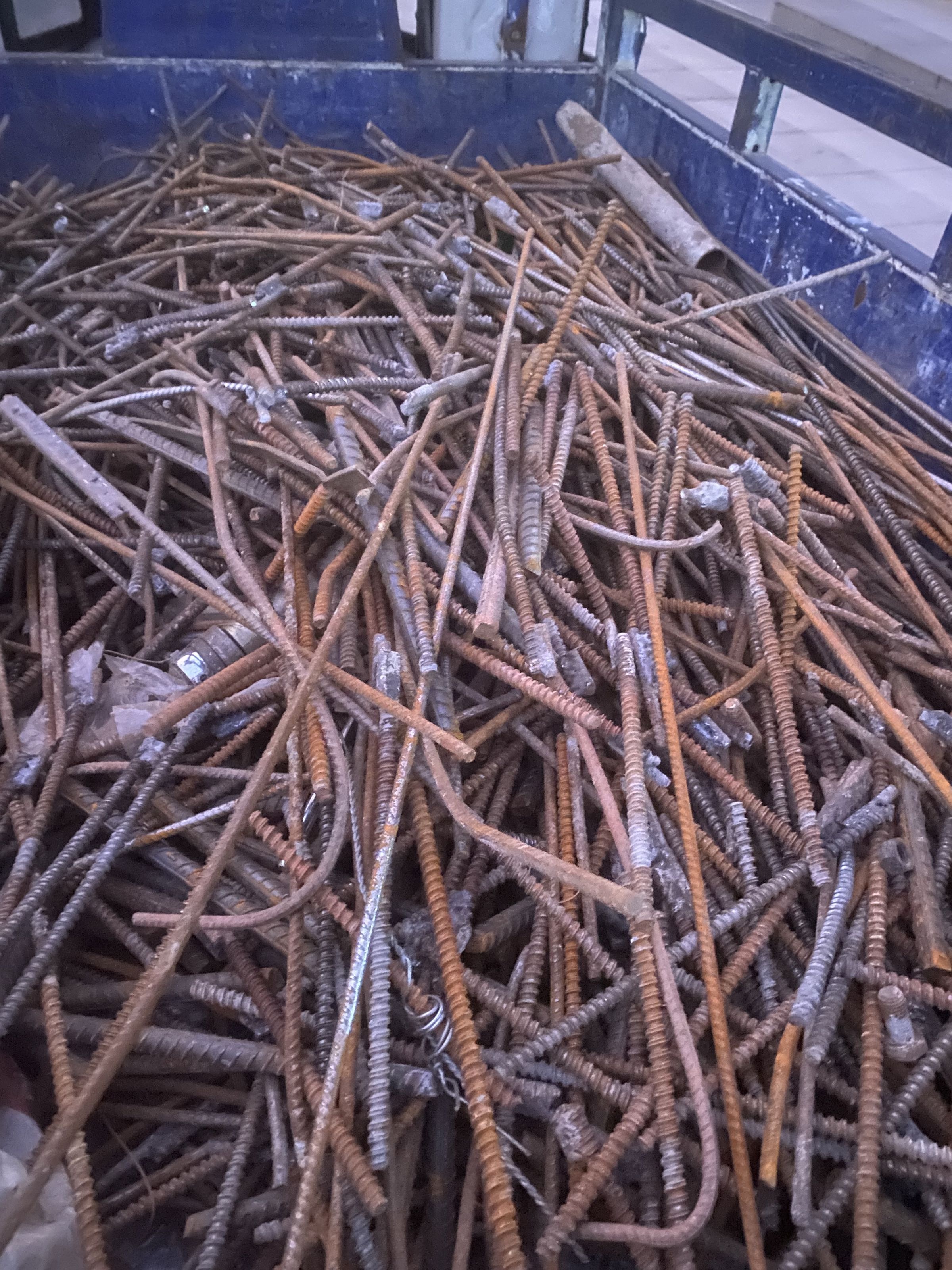 高价回收废品废旧金属