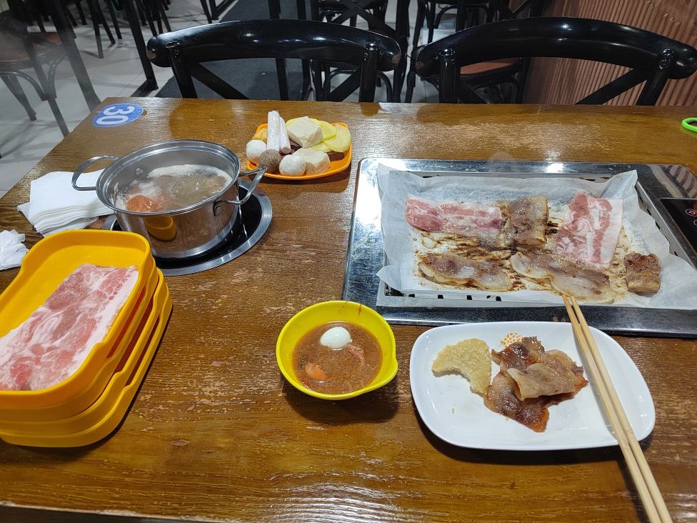 川家自助烤肉火锅