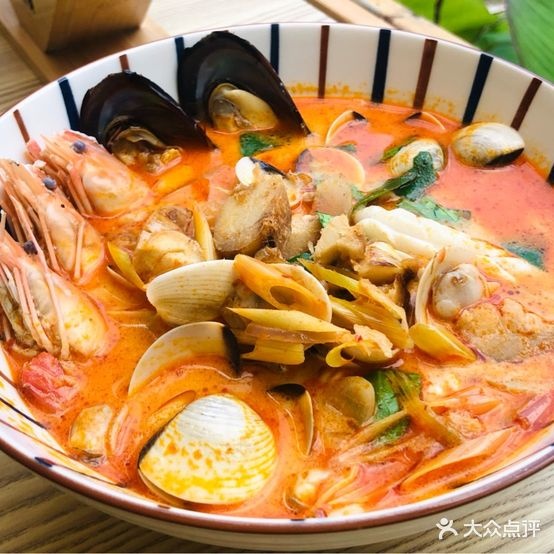 椰露泰国菜餐厅(西头店)