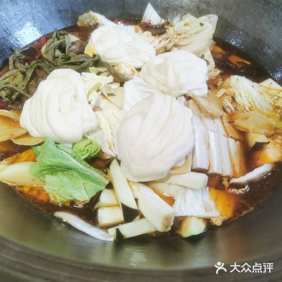 村职书铁锅炖人(水西门店)