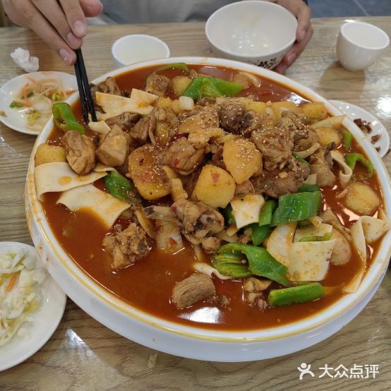 清真兰州拉面大盘鸡(博文雅居店)