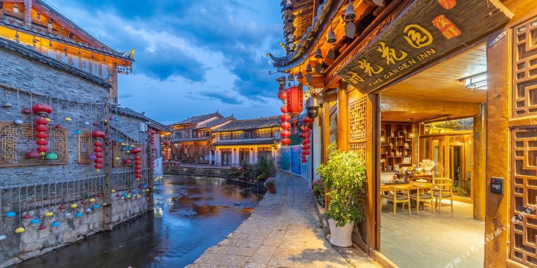 丽江时光清浅金品客栈