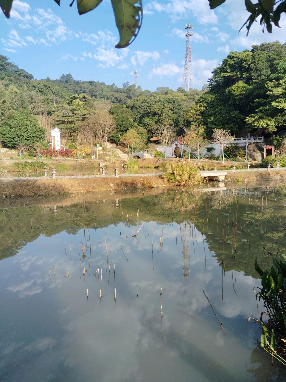 茅田山屋边公园