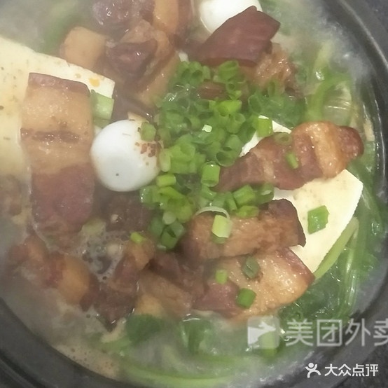 小名石头砂锅烧烤(四分店)