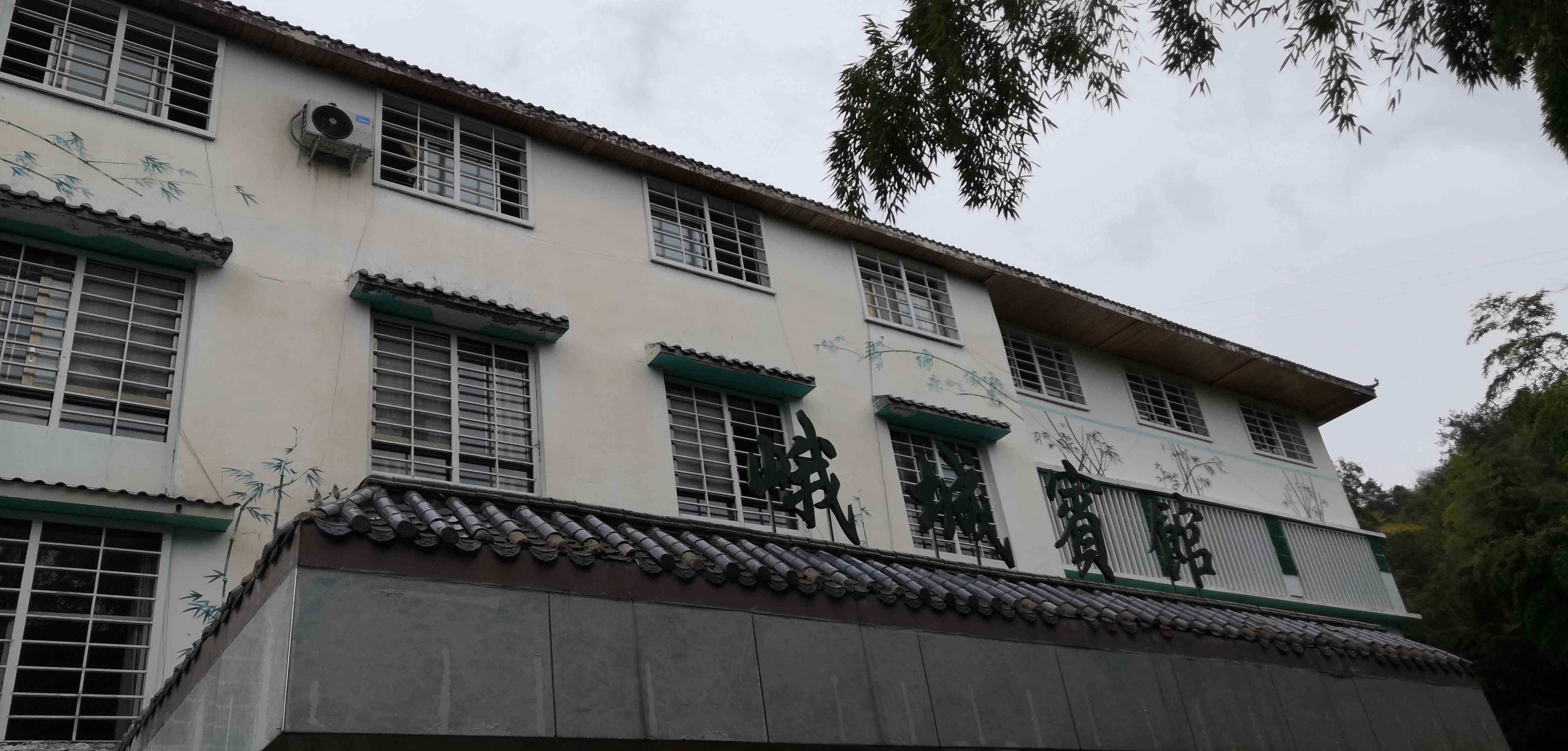 温馨亲子双卧家庭房（配儿童用品）