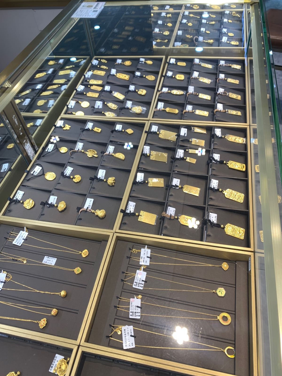 众鑫黄金批发(金泰源珠宝城店)