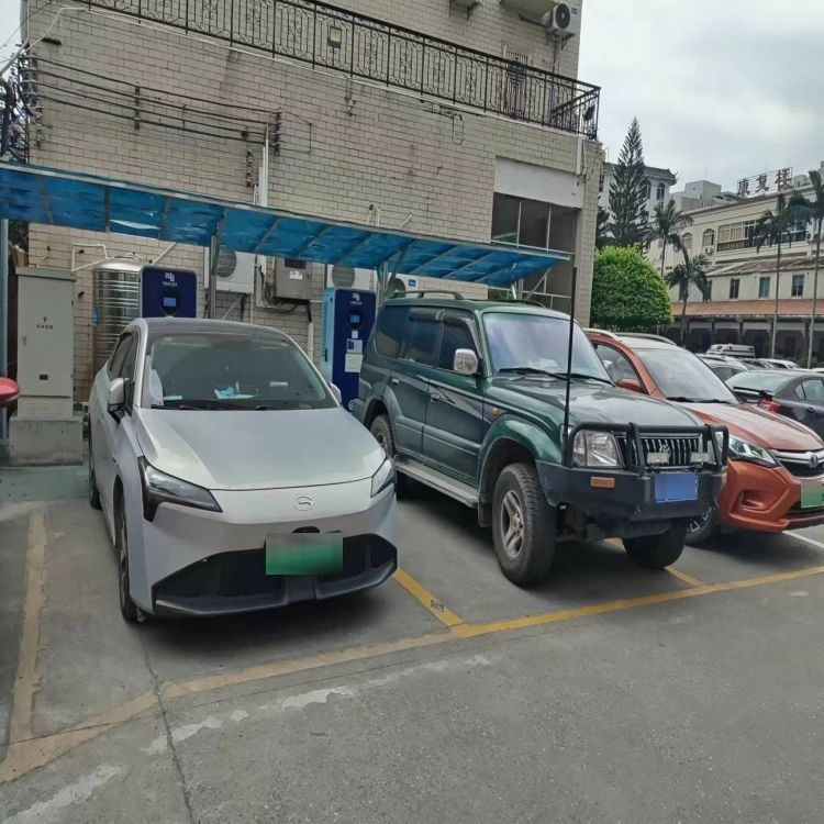 南方电网充电站(阳江市阳春市中医院公共充电站)