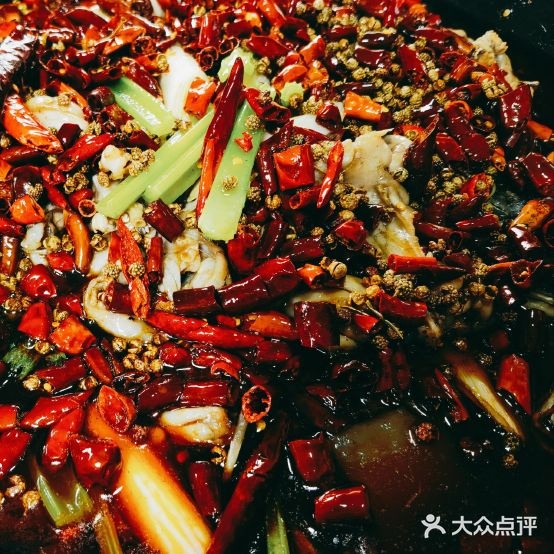 重庆美娃鱼头(青年路店)