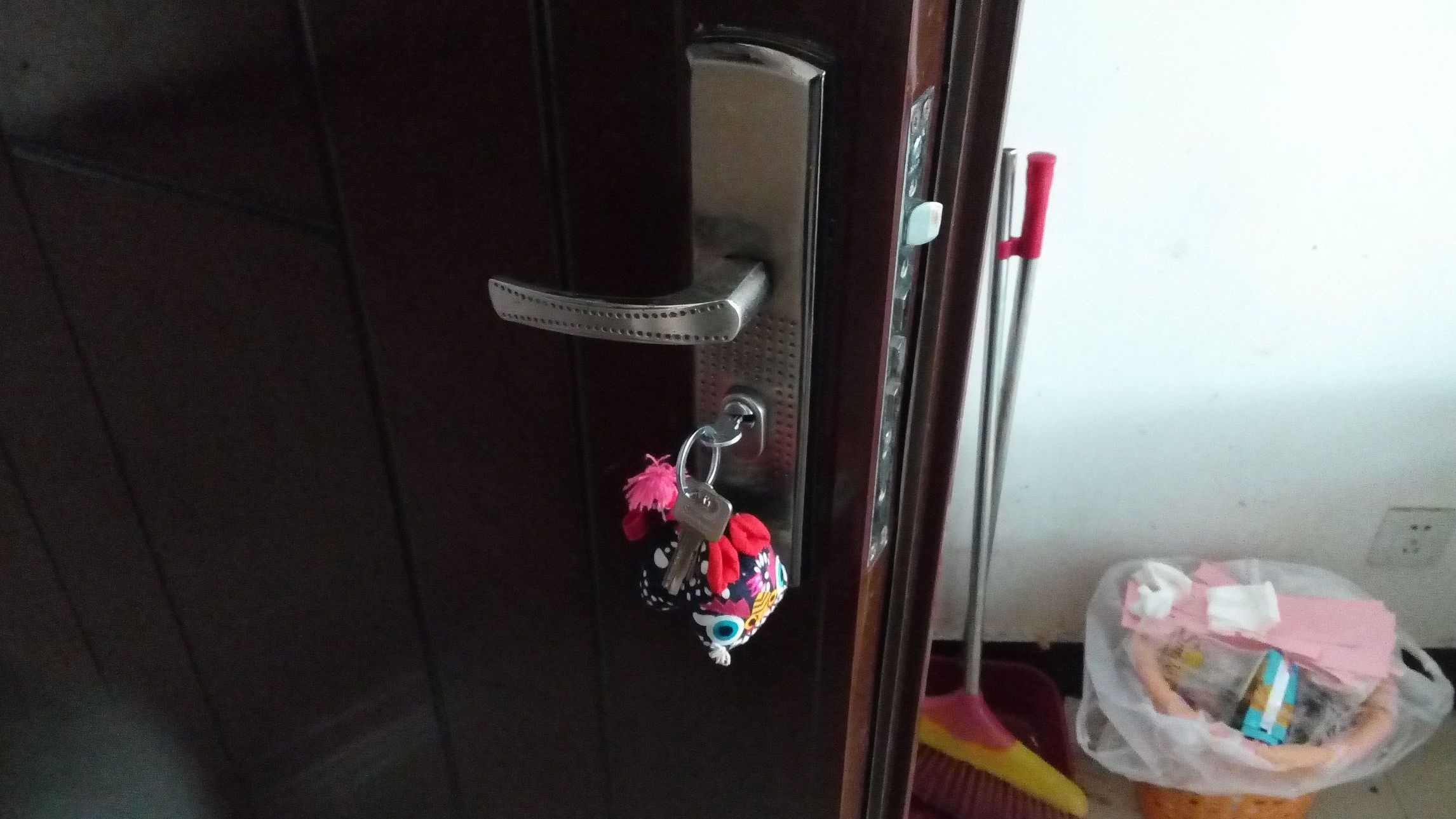 新站宥一开锁换锁汽车锁