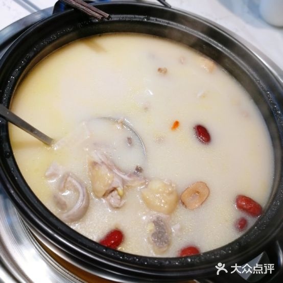 顺德公猪肚鸡(鼎盛广场店)