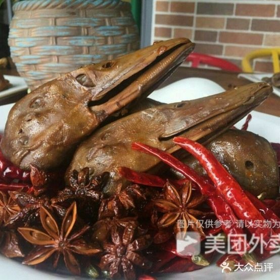 伟伟鸭脑壳(高灯北街店)