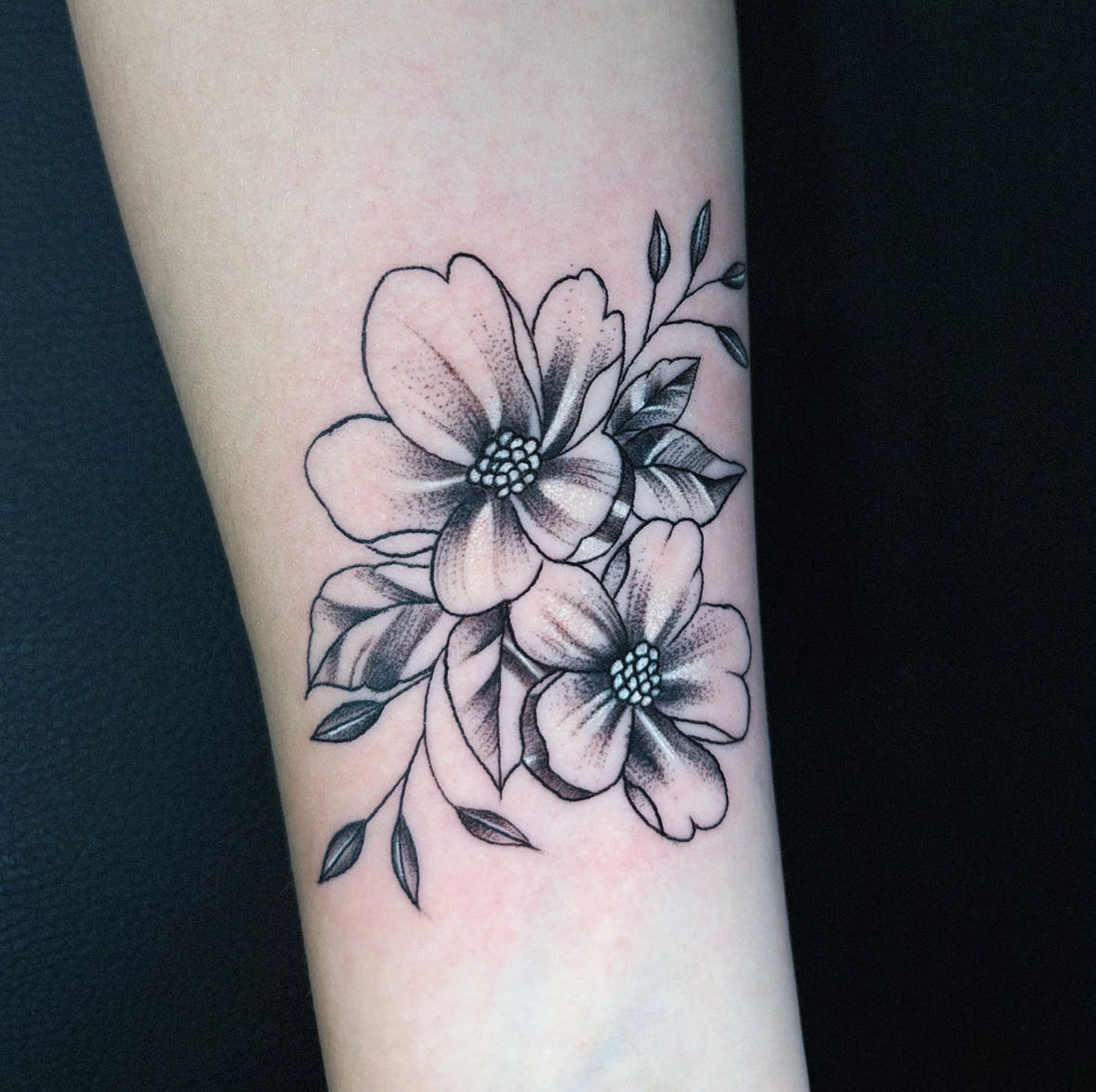 意针·新刺绘手工穿孔(大朗纹身店)