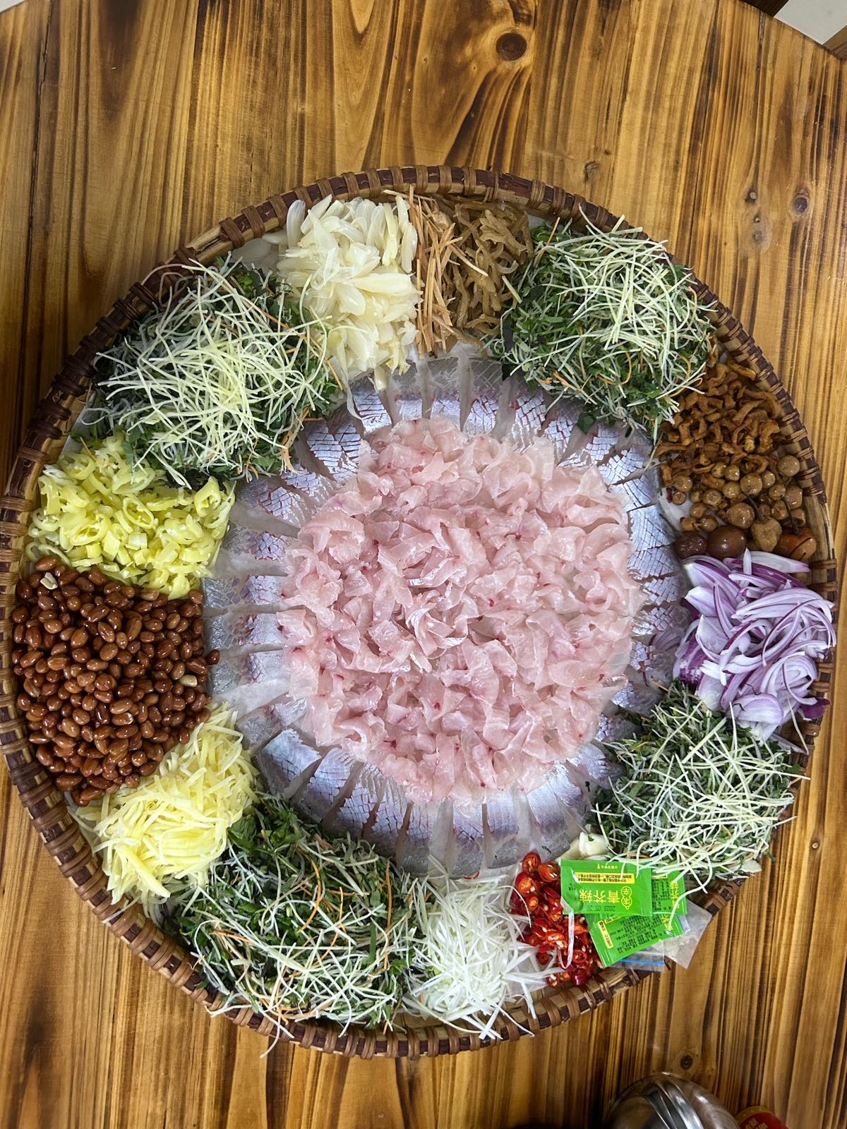 盛临鱼生馆