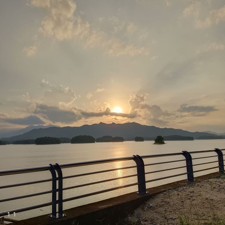 六圩水库移民公园