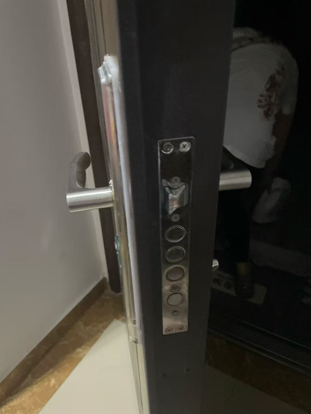 沈北玥家智能锁开锁保洁便民服务(金沙店)