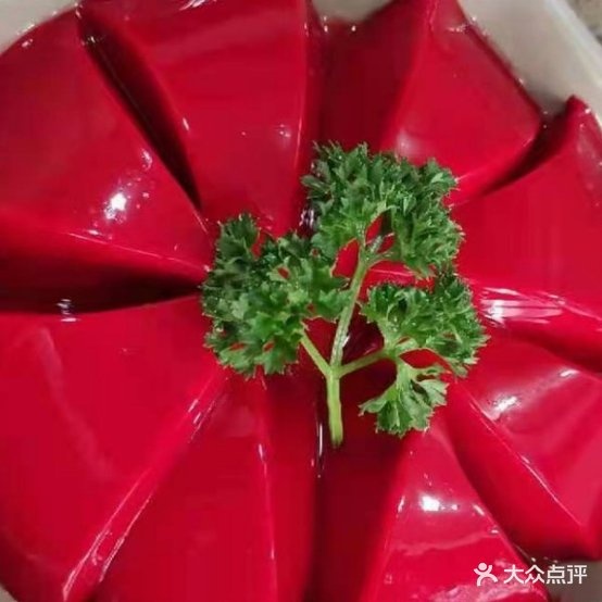 渝大师毛肚老火锅(大足店)