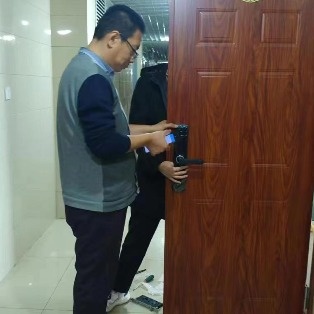 芝罘区徐峰开锁服务部