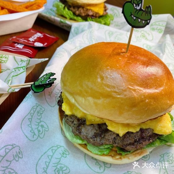 Mr·Hungry好鳄没事汉堡(国购广场店)