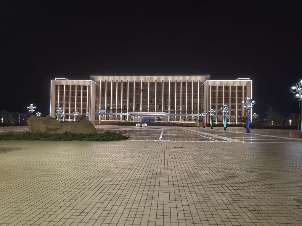 阿拉善右旗人民政府