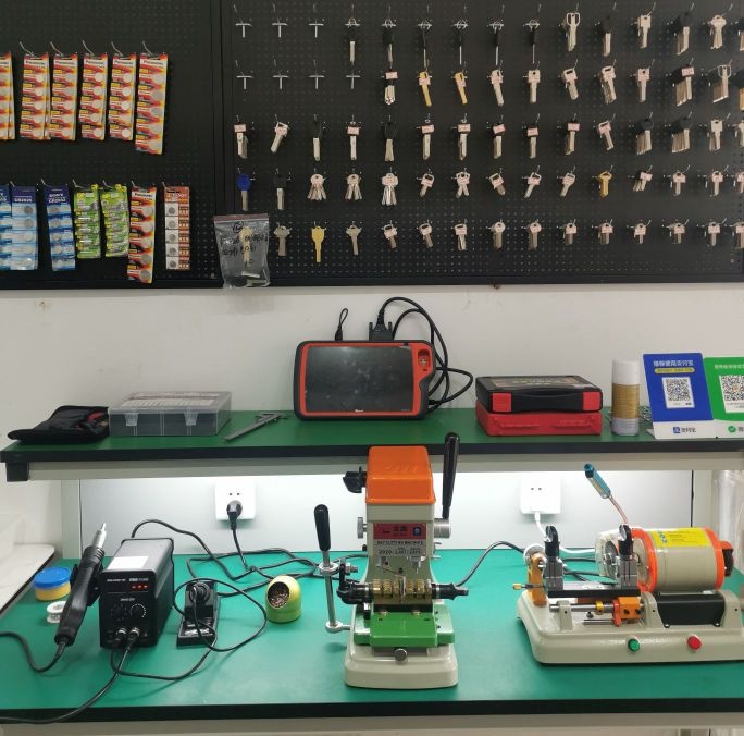 小周开锁(严村里路店)