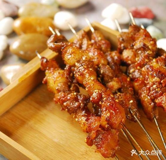第1烤场自助烧烤火锅(十酒店区分店)