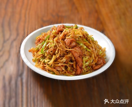 栆强一绝大饼卷熏肉(鑫城华居小区店)