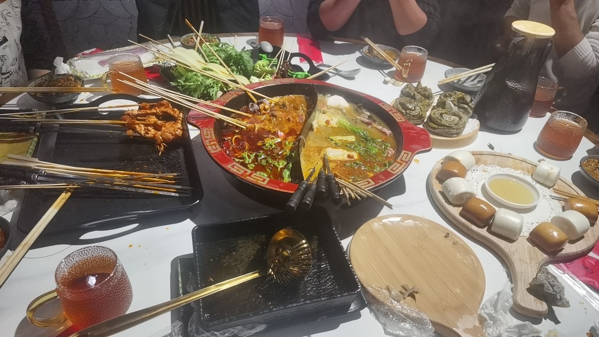 草房子高原牦牛肉火锅