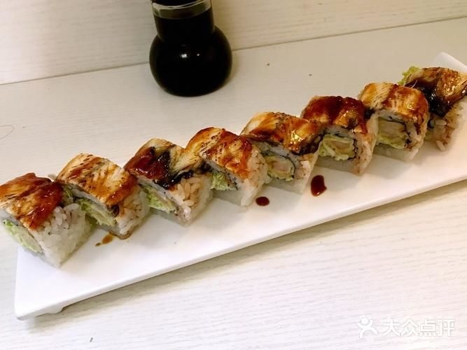 禾下寿司(万和城购物中心店)