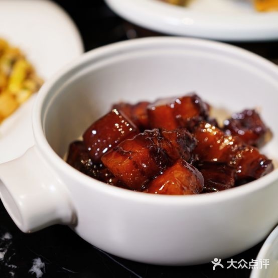子夜大酒店·曼丽餐馆