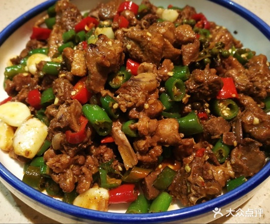 香辣风川湘菜(四季广场店)