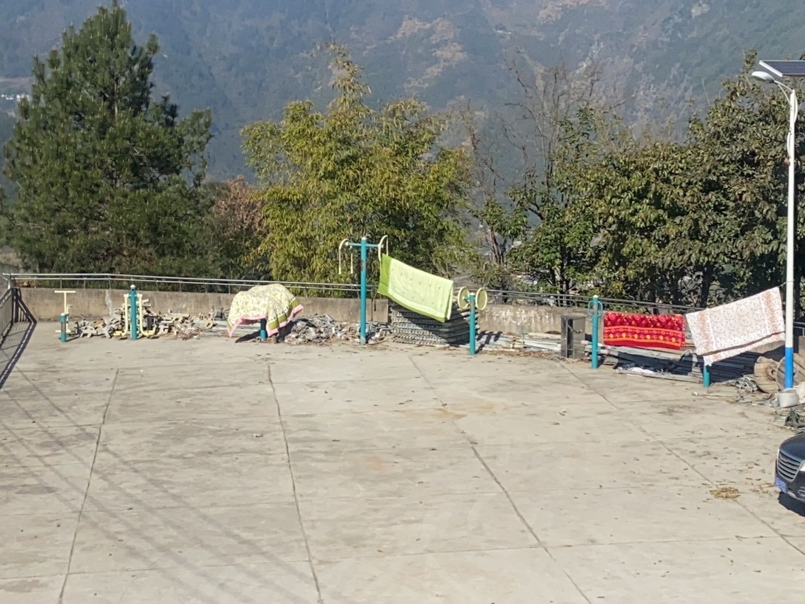 沙市镇新桥村健身广场