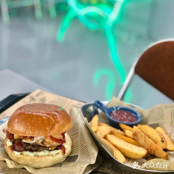Swallow Burger