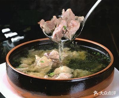 六叔厨房·炖汤·快餐(南湖塘店)