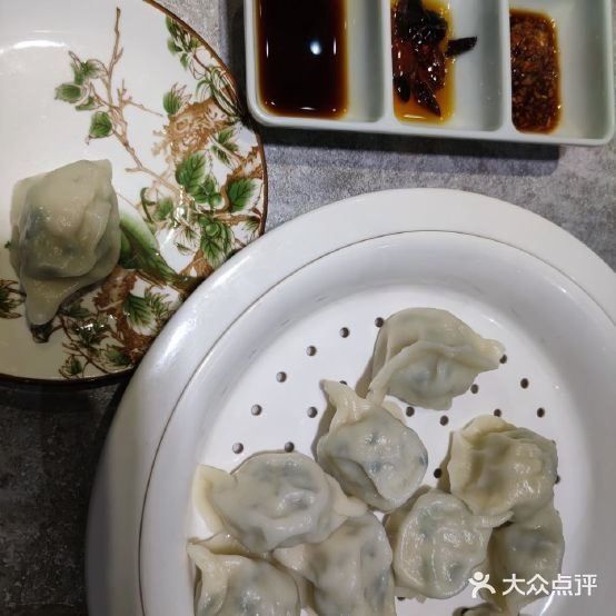 花世界乐胶东海鲜·渔家菜·烧烤(安德路店)