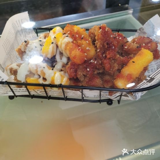 岩小石·韩式烤鸡(龙德广场店)