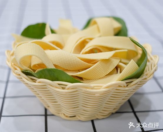 高华川菜馆(盛世名门店)