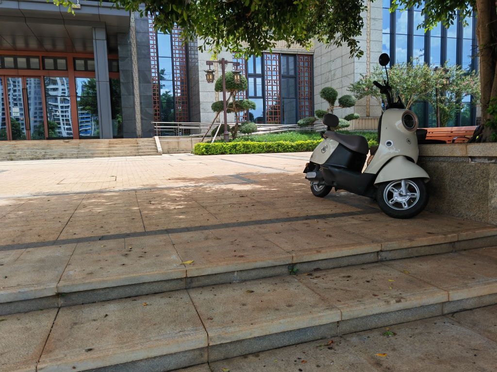 恒大悦珑湾-小广场