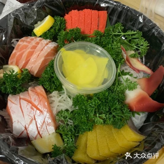 食鲜刺身三门鱼料理(明发商业广场店)