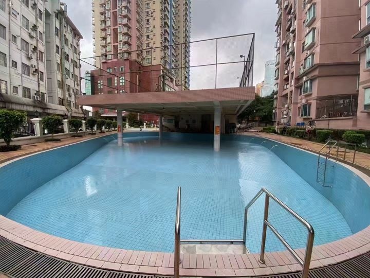汇鑫花园游泳池