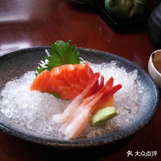 同里湖大饭店彩屋和牛烧肉·铁板烧餐厅