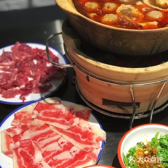 碎银几两·炭炉火锅(容桂渔人码头店)