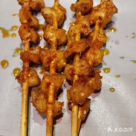 哈啰大叔炭烤音乐酒馆