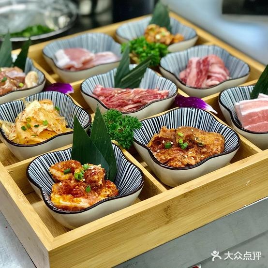 韩炉村韩式炭火靠肉(北城世纪金源购物中心店)