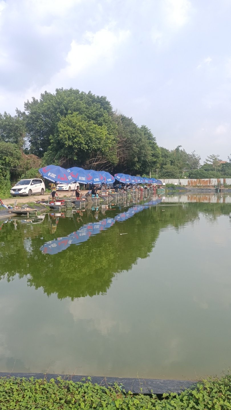 君乐休闲垂钓园