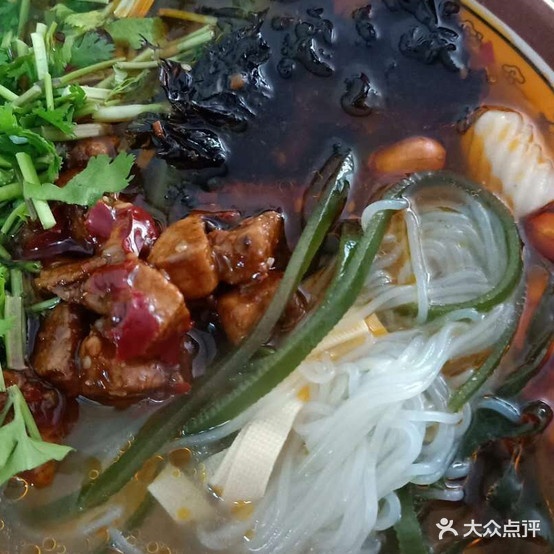 李记老麻辣烫(卫生路店)