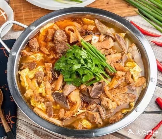 新忠诚·阮厝味牛肉火锅店