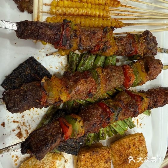 新疆美味羊肉串